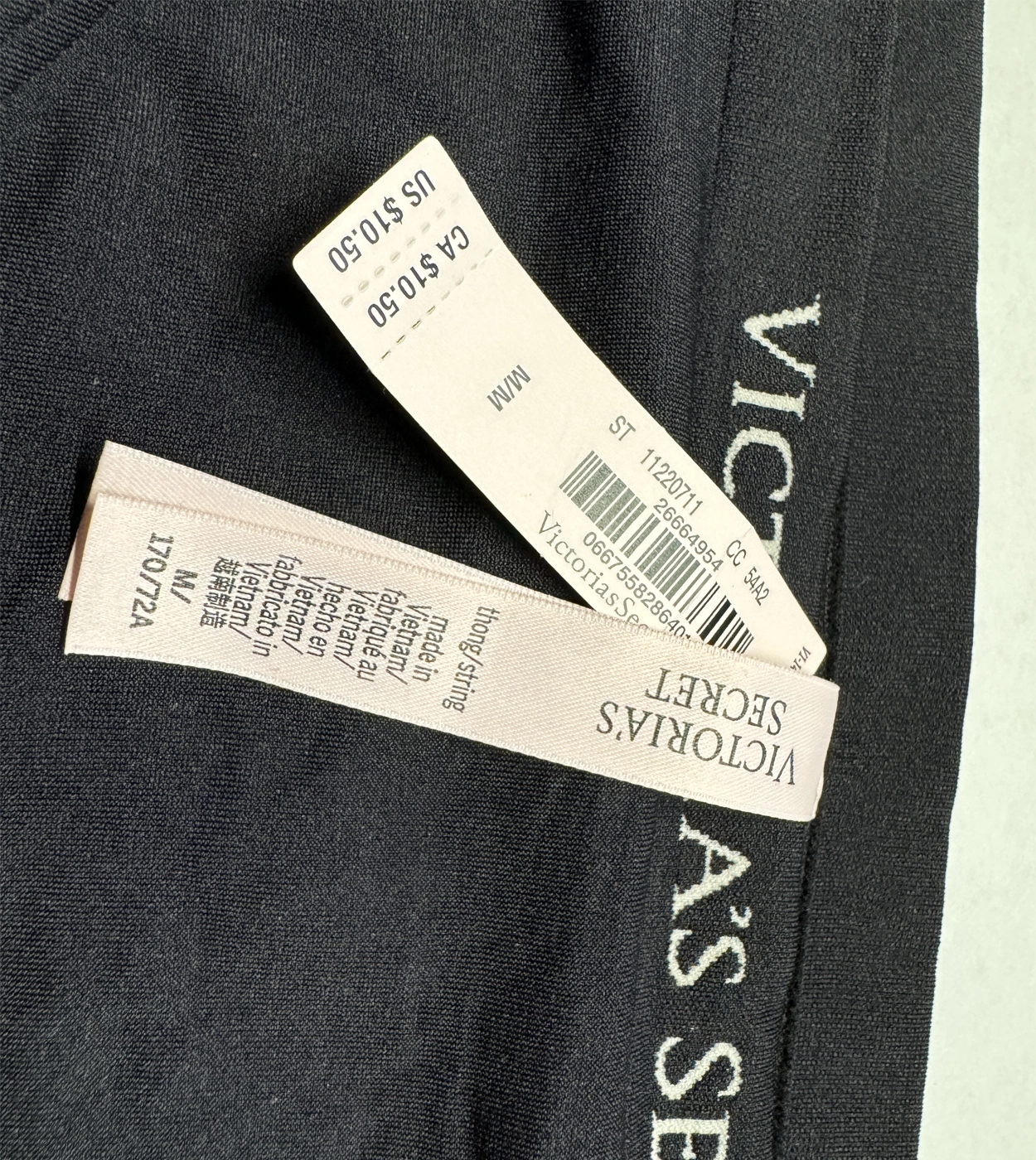 стринги Victoria's Secret 11220711 черные